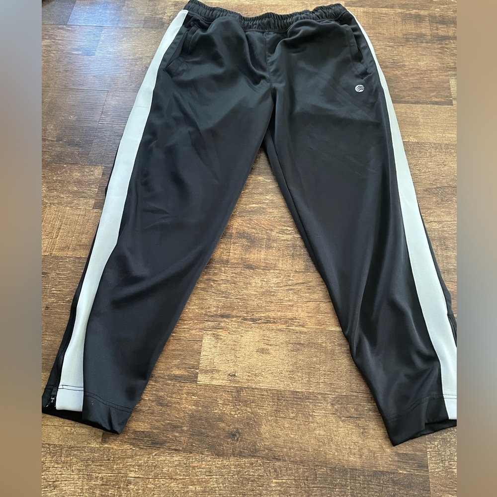 Solaris Men’s Active Athletic Sweatpants with Zip Size L